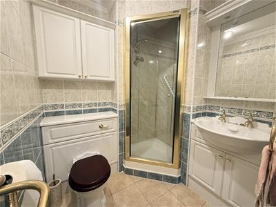 Picture 19